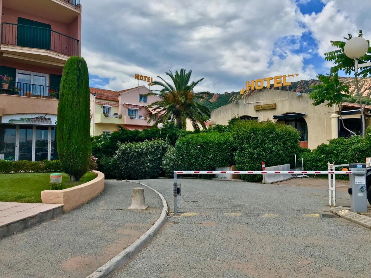 Les Marines d'Agay Studio climatisé Saint-Raphaël Exterior foto